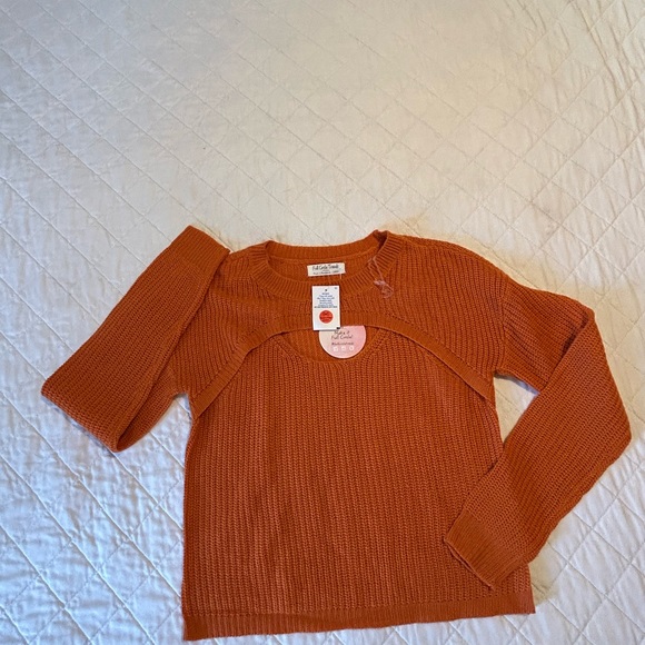 Sweater - Picture 3 of 9